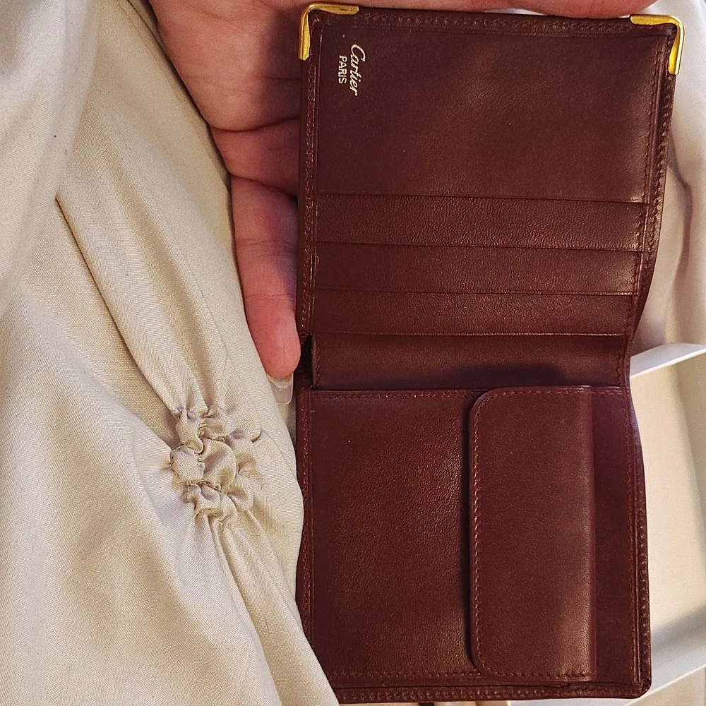 Cartier Dark Brown Leather Card Holder with Gold Corners - Picture 5 of 10